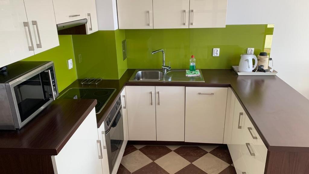 Apartament Portowe Wspomnienia ウストカ エクステリア 写真