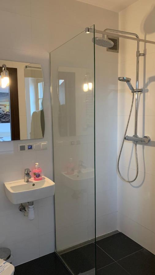 Apartament Portowe Wspomnienia ウストカ エクステリア 写真